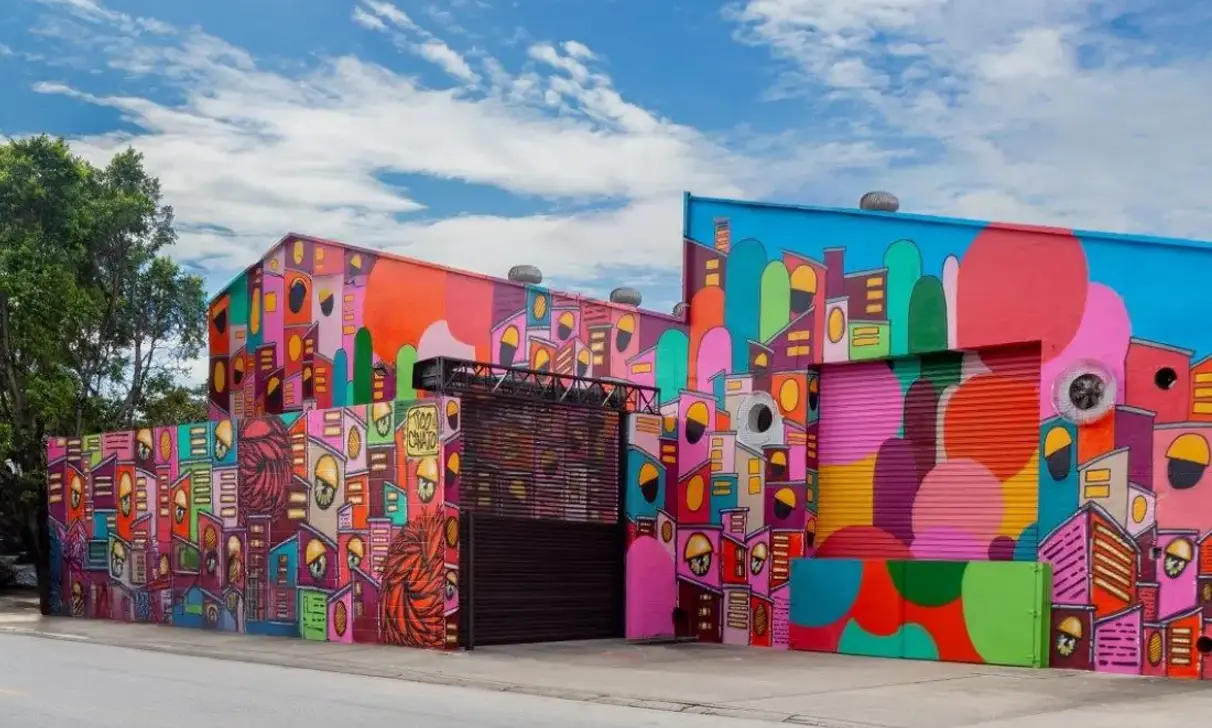 Fachada Outlet Gabriel — vista geral